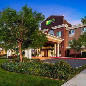 holiday-inn-express-hotel-suites-sacramento-ne-cal-expo.bestsacramentohotels.com/